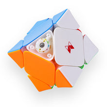 Load image into Gallery viewer, X-Man Wingy Skewb V2 Magnetic