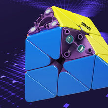 Load image into Gallery viewer, MoYu Weilong Pyraminx Maglev